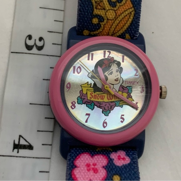 #SOLD# VINTAGE TIMEX Disney Snow White Watch Elastic Band 90's  NEW BATTERY 8” - Picture 12 of 17